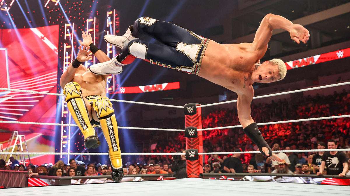 许多评论员 许多评论员